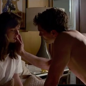 ¿Quieres ir a ver "By the Face" el estreno de "Cincuenta sombras de Grey? Tenemos 5 entradas dobles para cualquier Yelmo Cines de España. | patcomunicaciones.com