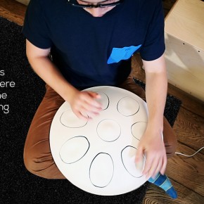 OVAL is a new generation electronic musical instrument which allows you to play, learn and perform music with any sound into it. | patcomunicaciones.com